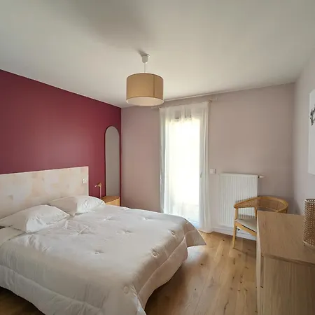 T3 Neuf A : Terrasse, Parking Et Wifi - Fr-1-420-153 *