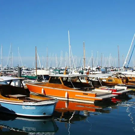 T3 Neuf à : Terrasse, Parking Et Wifi - Fr-1-420-153 *